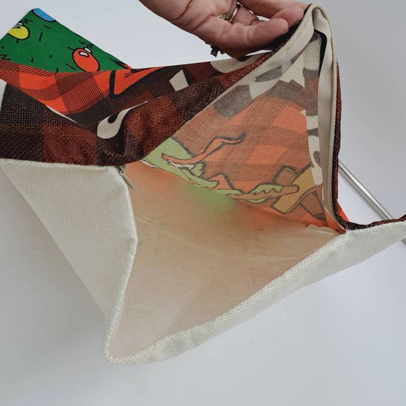 Grinch 4 Zippered Pillow Covers Couch Bed Christmas Holiday - Picture 8 of 12